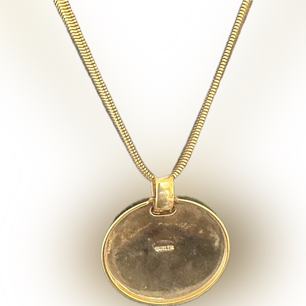 Butler Vintage Elegant Gold Tone And Rhinestones Pendant Necklace - Picture 4 of 11